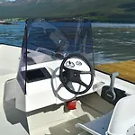 10 Person In Vevang-by Traum
