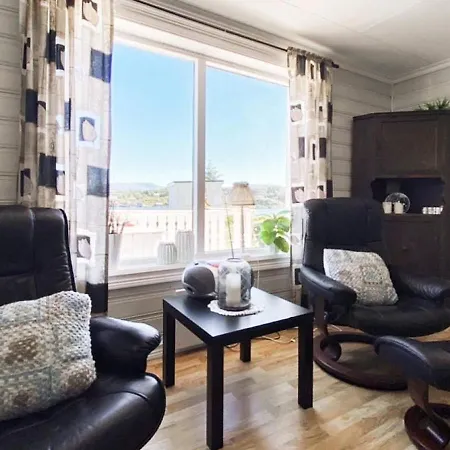 Five-bedroom In 1 *