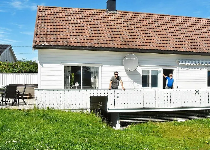 10 Person In Vevang-by Traum Vevang